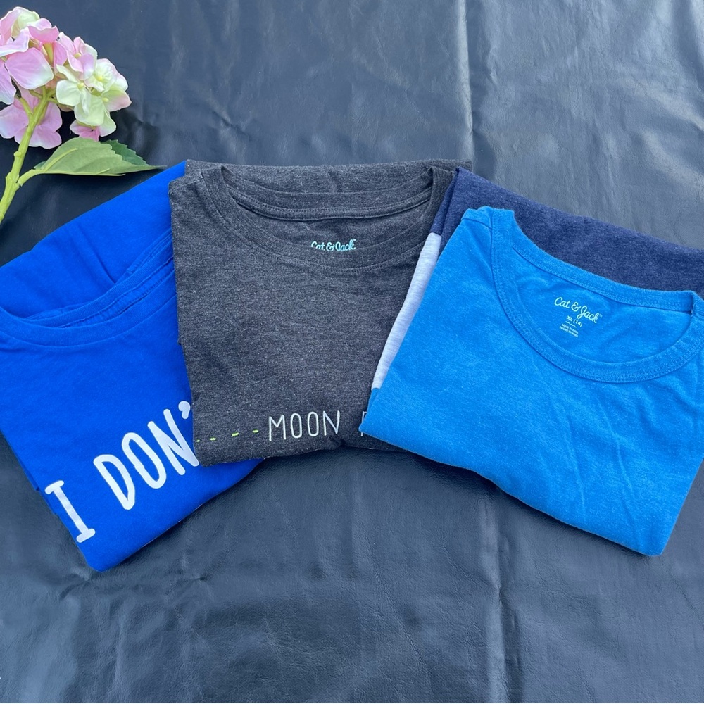 Bundle Short-Sleeve T-Shirt kids Size 12 -14 Multiple-Color 3pz